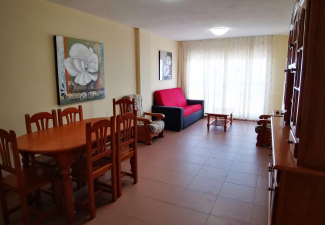 Apartment in Grao de Gandia - CAPRIMAR 1ª - 5º - 13ª (ALQUILER SOLO A FAMILIAS) 