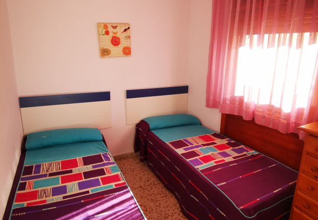 Apartment in Grao de Gandia - CANTABRIA 2º - 21ª (ALQUILER SOLO A FAMILIAS) SITU