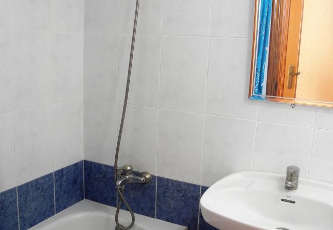 Apartment in Grao de Gandia - JARDIN X - 3ª - 6º - G (ALQUILER SOLO A FAMILIAS)
