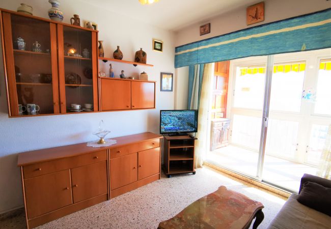 Апартаменты на Grao de Gandia - INFANTE E8 - 8º (ALQUILER SOLO A FAMILIAS) 
