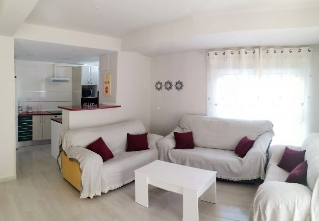 Апартаменты на Grao de Gandia - COLONIA DUCAL C2 - 2º - 60 (ALQUILER SOLO FAMILIA